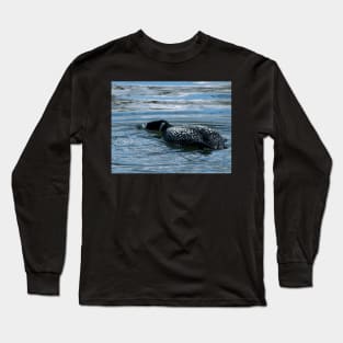 Loon blowing bubbles Long Sleeve T-Shirt